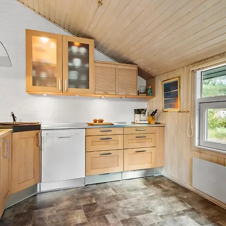 Dom wakacyjny In With Sauna Blåvand