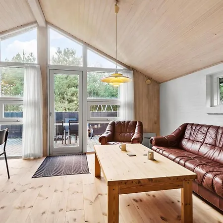 In With Sauna Dom wakacyjny